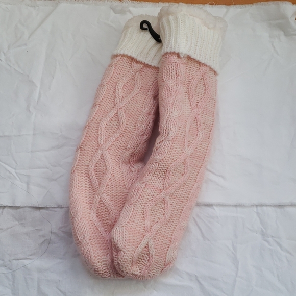 Jane and Bleecker Cozy Socks - Picture 1 of 2